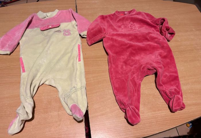 Lot de 20 vêtements taille 3 mois - photo numéro 2