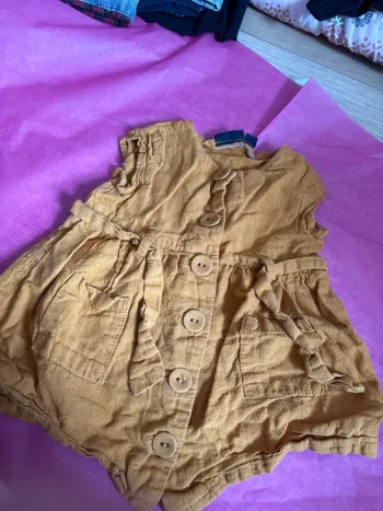 Robe jaune