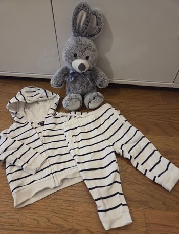 Ensemble chaud veste à capuche doublé kiabi 12 mois