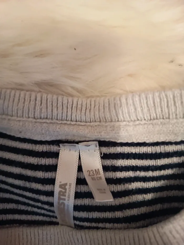 Pull 23 mois - photo numéro 2