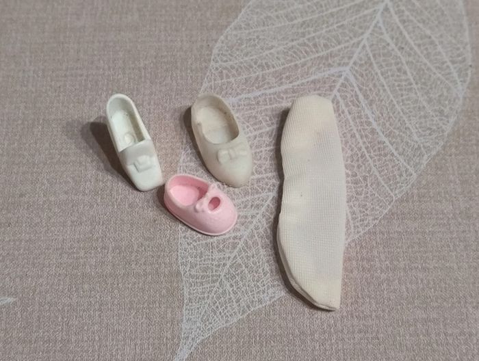 Mattel Barbie vintage année 90 chaussures