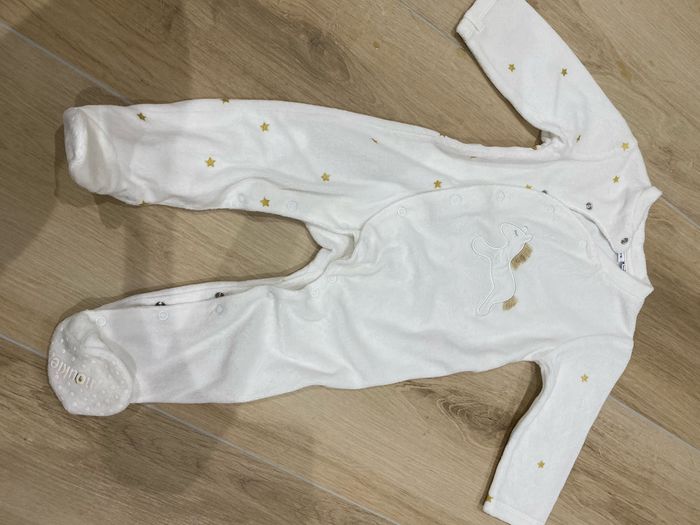 Lot 3 pyjamas 18 mois - photo numéro 2