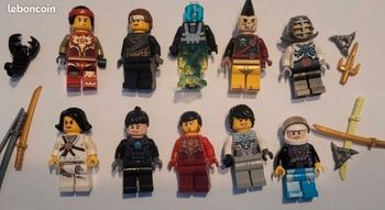 Lot minifigs lego Ninjago