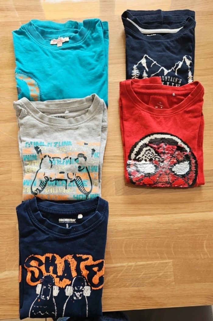 Lot vêtements (33 pièces) garçon 5 ans - photo numéro 4