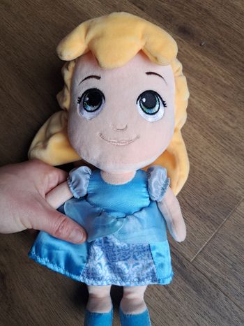 Peluche cendrillon