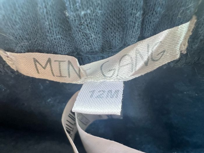 Lot 2 pantalons jogging  molletonné Mini gang  Taille 12 mois   Très bon état - photo numéro 2