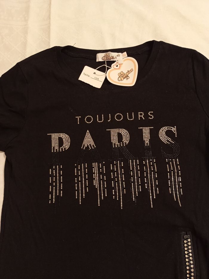 Taille 12 ans pull noir manche courte ou tunique voir photos neuf jamais porté magnifique avec fermeture et strass brillant - photo numéro 4