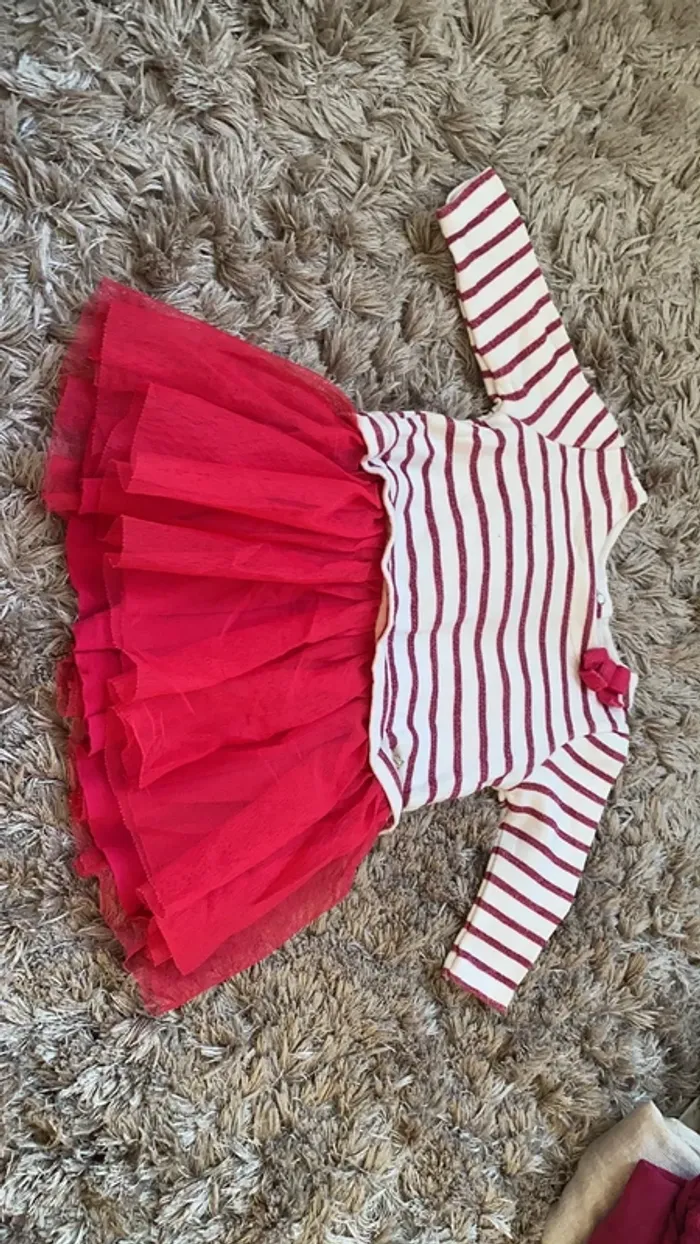 Jolie petite robe tutu petit bateau