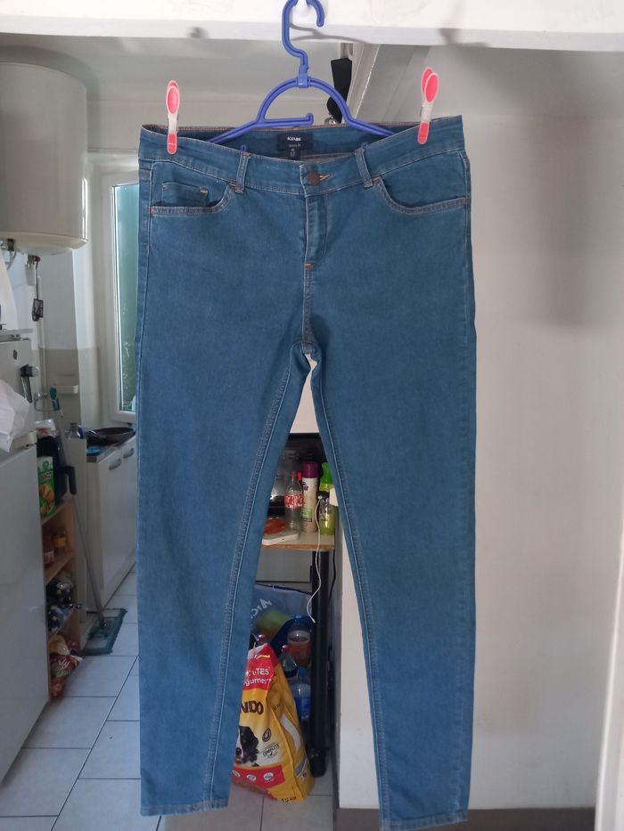 Jean de femme taille 40 marque kiabi - photo numéro 2