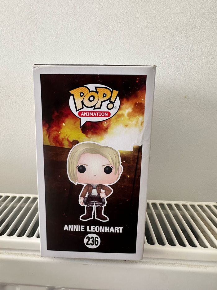 Funko pop Attack on Titan Annie Leonhart 236 SNK L' attaque des Titans! - photo numéro 2