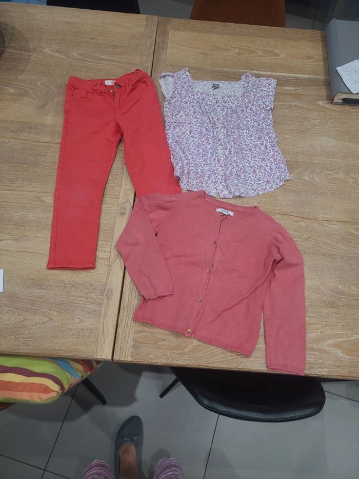 Lot vetements fille 6ans