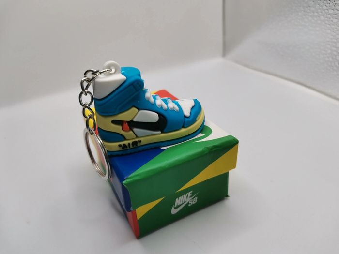 Porte-clé Nike neuf - photo numéro 5