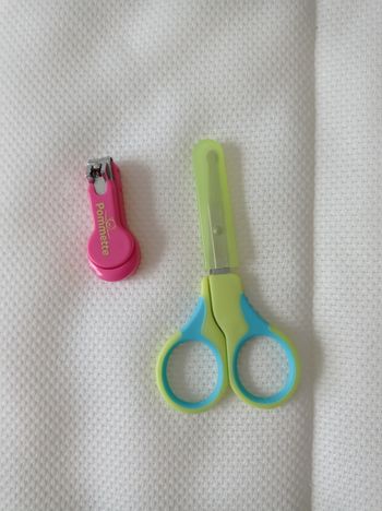 Coupe ongles et ciseaux bébé