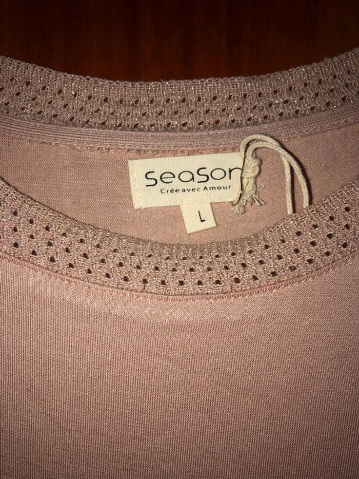 T-shirt nude Season 40 neuf avec étiquette - photo numéro 2