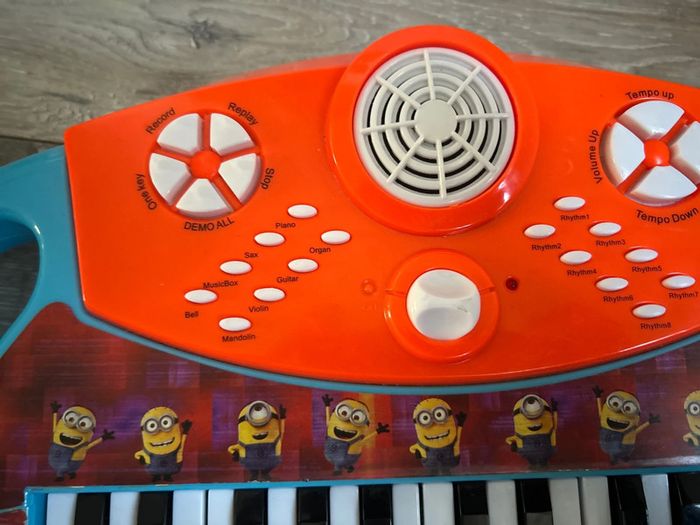 Piano minions - photo numéro 2