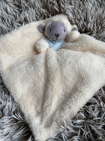 Doudou mouton plat tex
