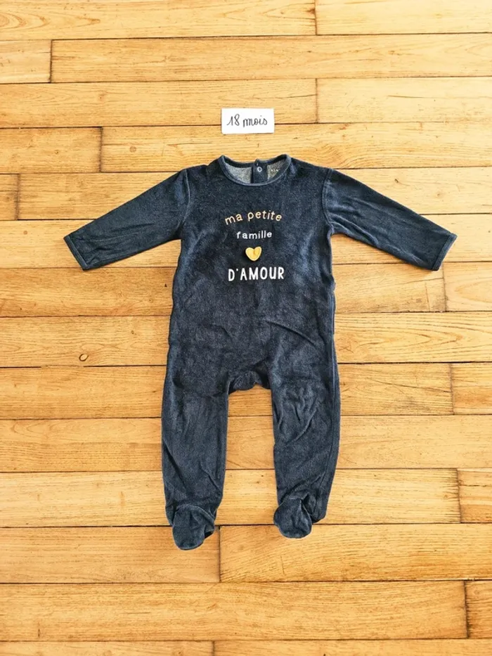 Pyjama en velours une pièce bleu marine bébé fille ou garçon mixte 18 mois