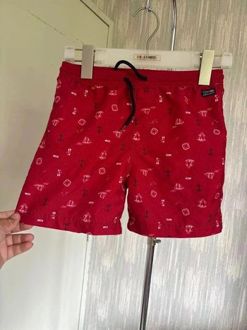 Short de bain taille 8ans marque terre de marins
