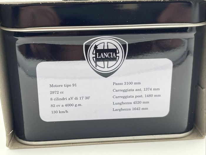 Coffret  Lancia Astura  (1934) Série limitée 1/43  Solido - photo numéro 8