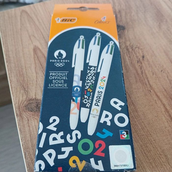Lot de 3 stylos BIC des Jo de Paris 2024