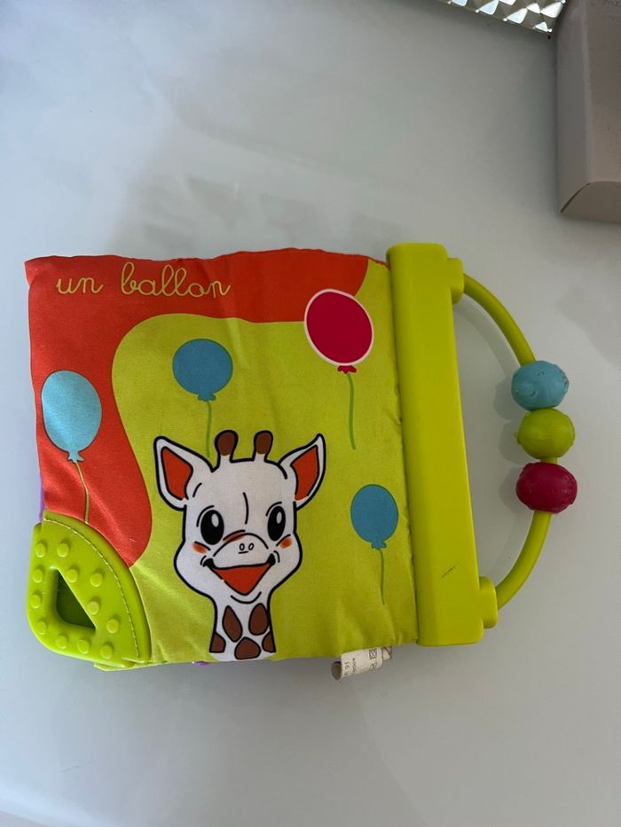 Livre d’éveil Sophie La Girafe - photo numéro 2