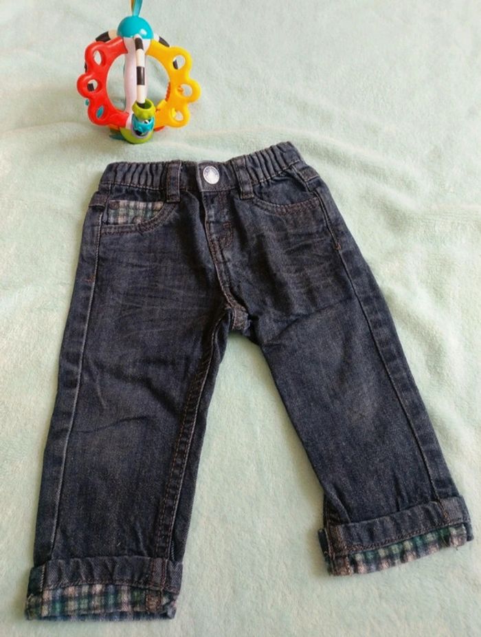 Jean taille 12 mois