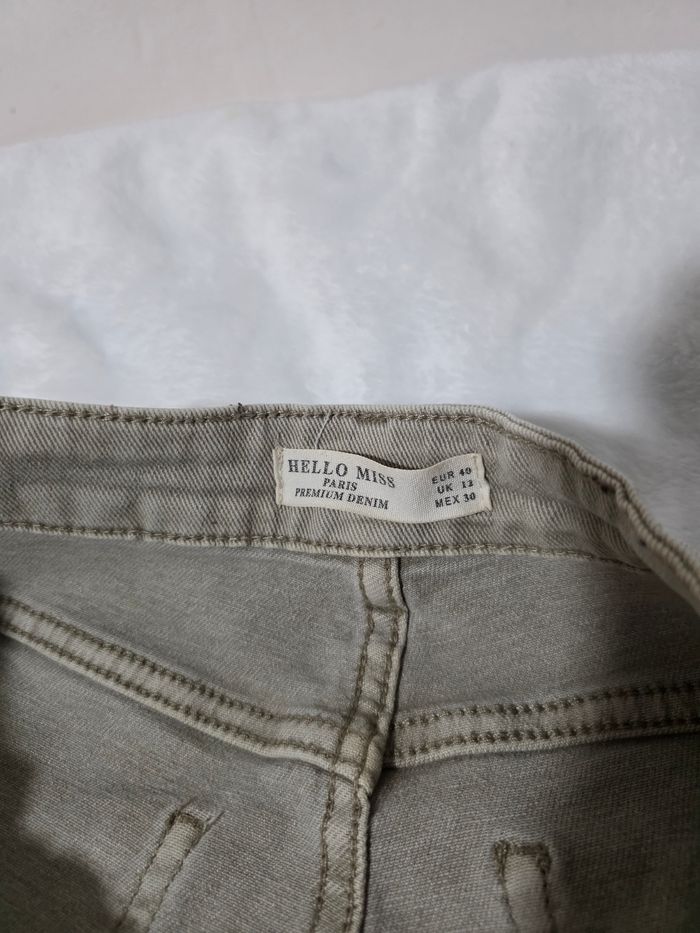 Jean cargo beige creme - photo numéro 4