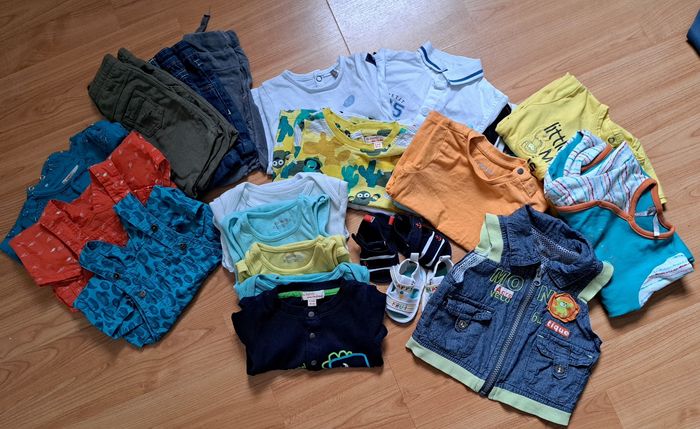 Lot de vêtements 6 mois