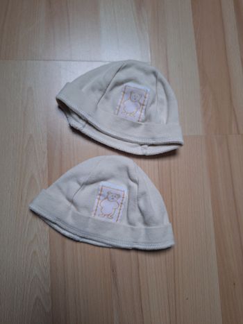 2 bonnets jumeaux