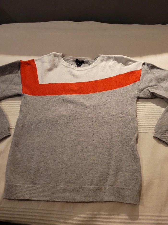 Pull taille 8ans - photo numéro 2