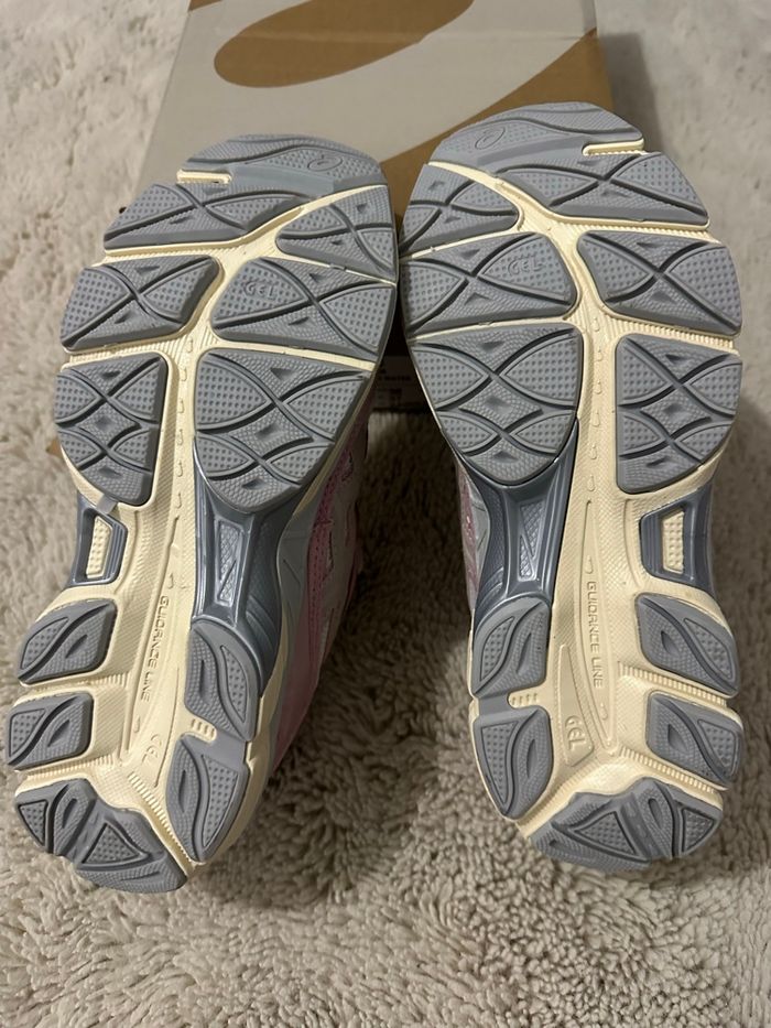 Asics gel NYC Rose taille 38 - photo numéro 3