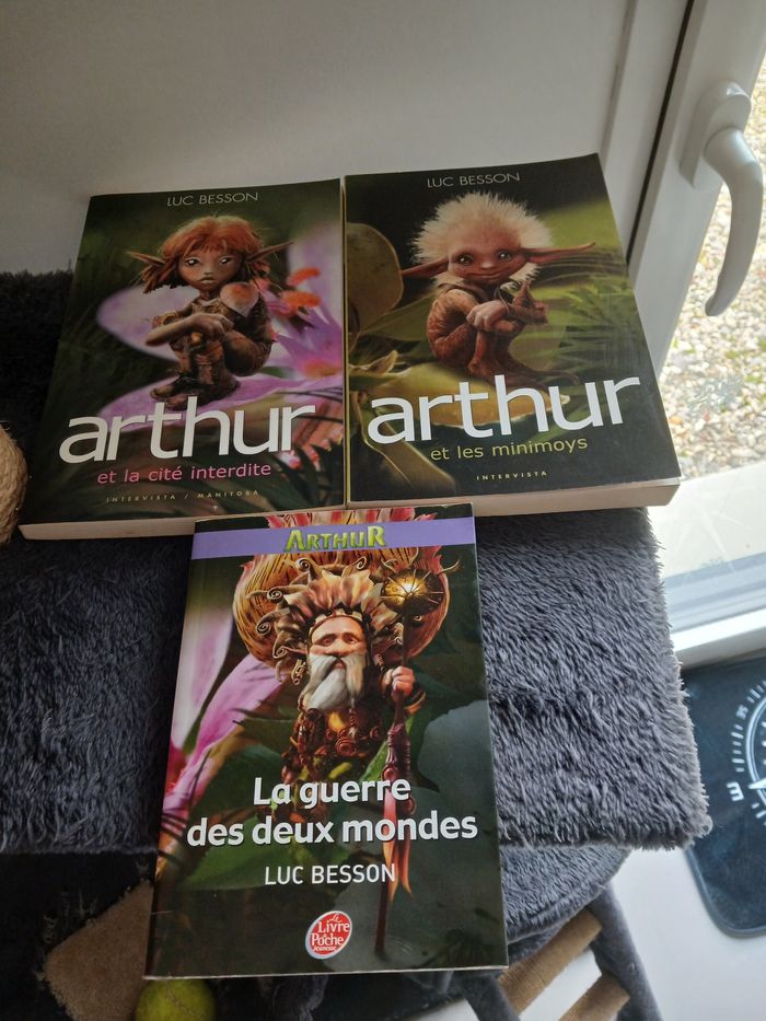 Lot de 3 livres Arthur et les minimoys