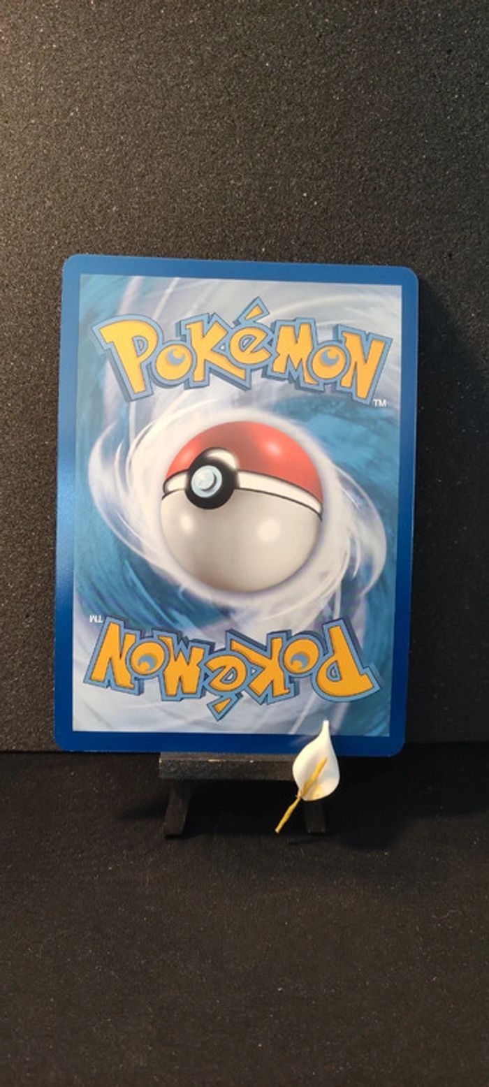 Carte pokémon jumbo, Pikachu v, swsh061 - photo numéro 2