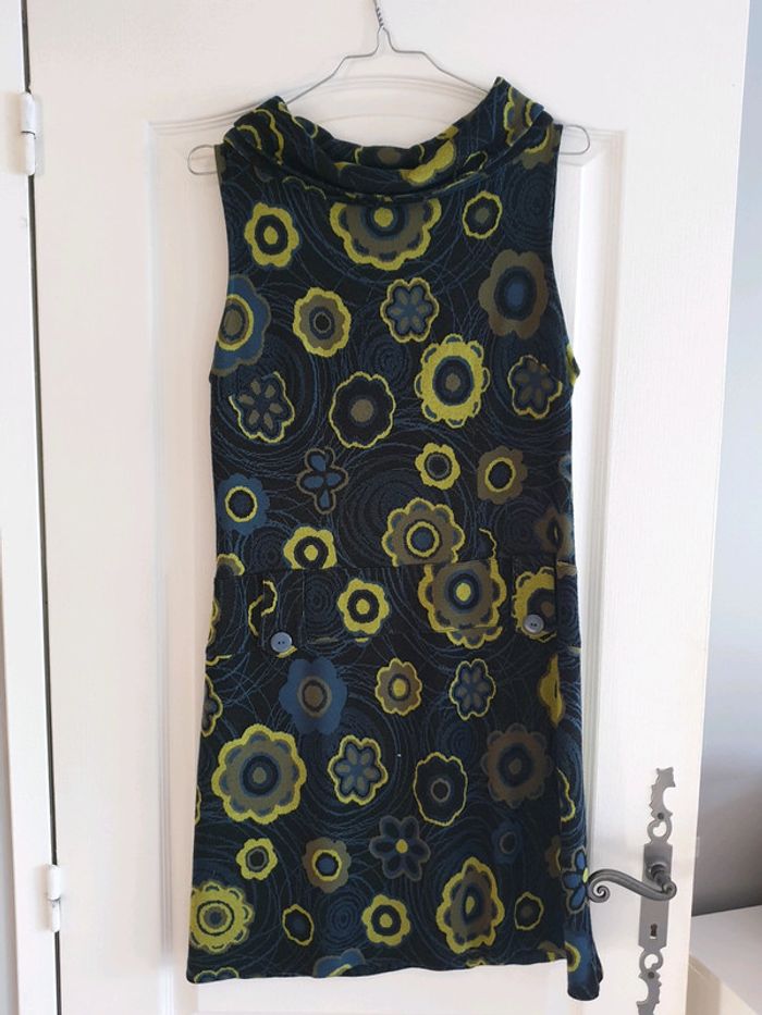 Robe courte
