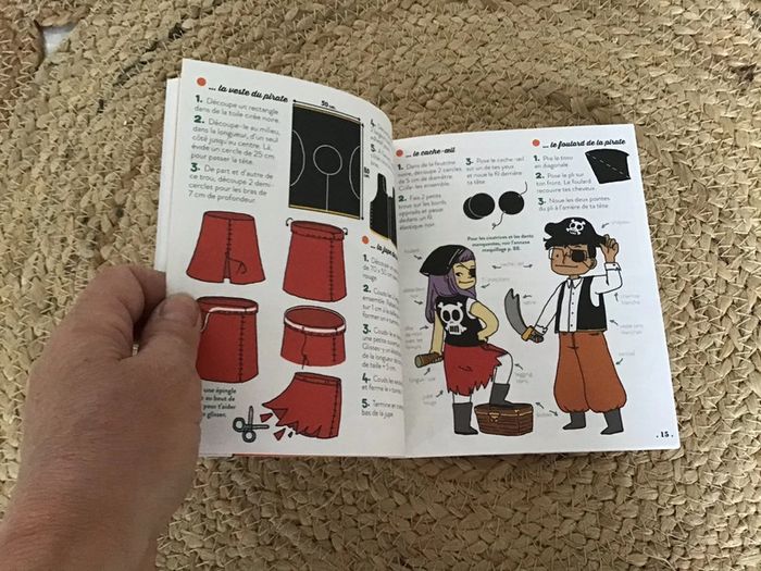 Livre copains déguisements jeux , apprends à créer plus de 20 déguisements - photo numéro 4