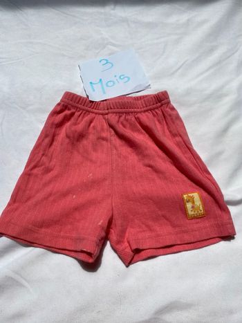 Short tacher taille 3 mois