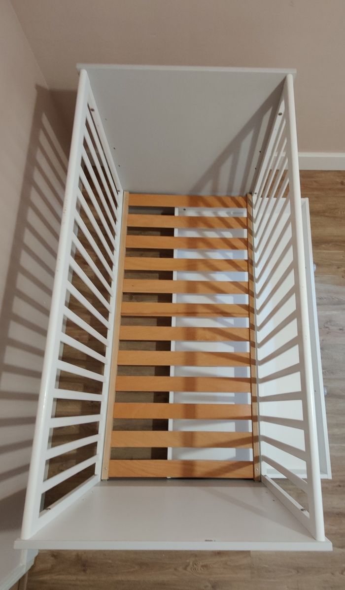 Lit évolutif 140x70 + commode - photo numéro 5