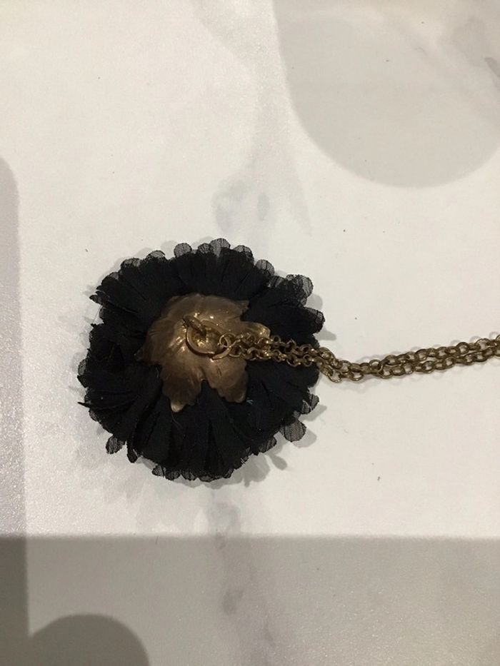 Joli sautoir fleur vintage - photo numéro 4