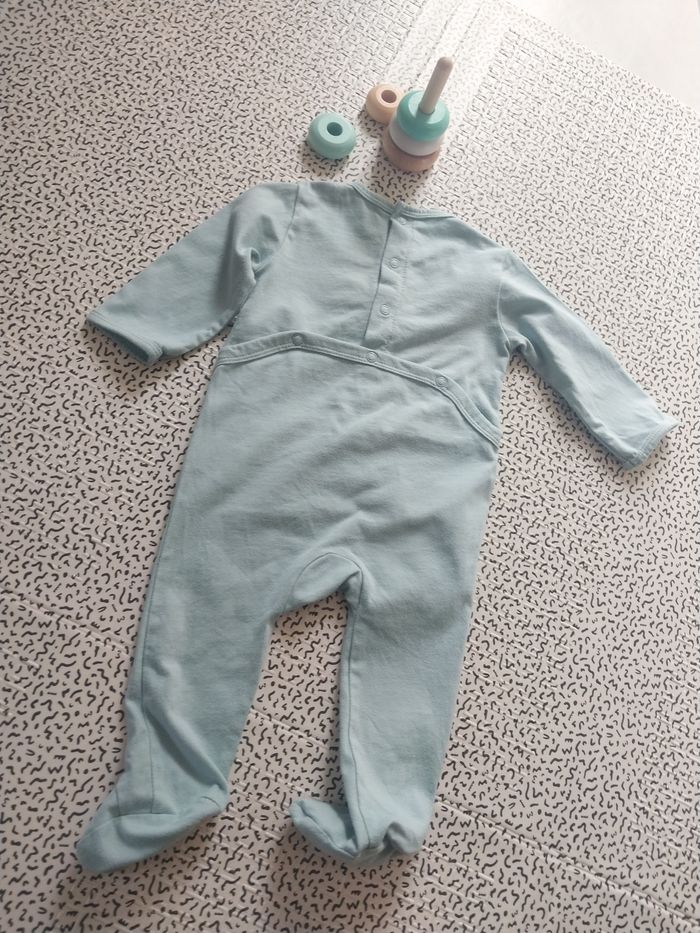 Pyjama dors-bien bébé Kiabi – Collection récente – Taille 6 mois - photo numéro 5