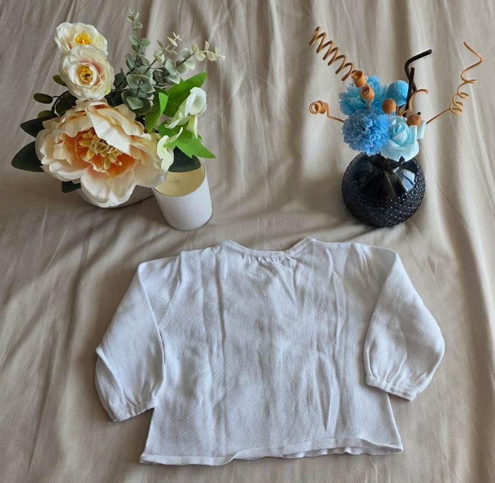 Mini Adélie Gilet Tricot Coton Blanc Très bon état 6 mois - photo numéro 2