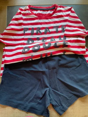 Lot 2 pyjamas  Okaidi 12 ans