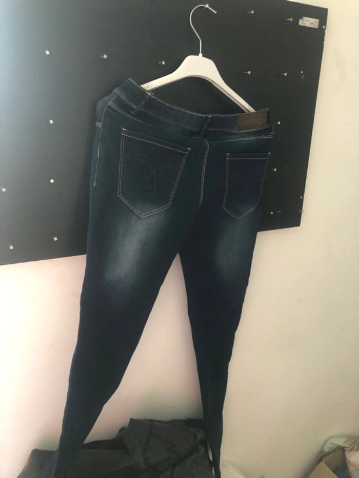 Pantalon - photo numéro 2