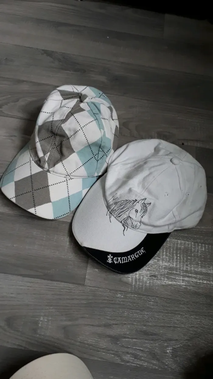 Lot de 2 casquettes réglables - photo numéro 2