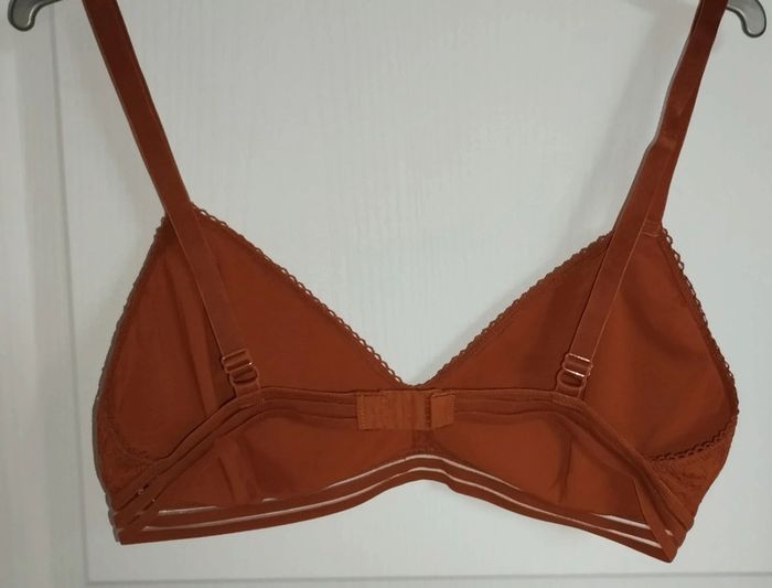 Soutien-gorge sans armatures - photo numéro 2