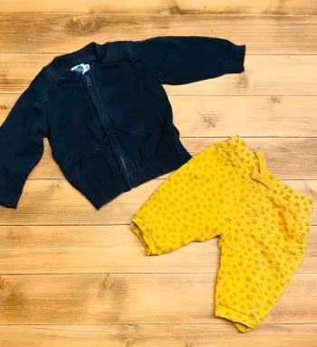 Ensemble gilet zippé et jogging jaune moutarde 6 mois