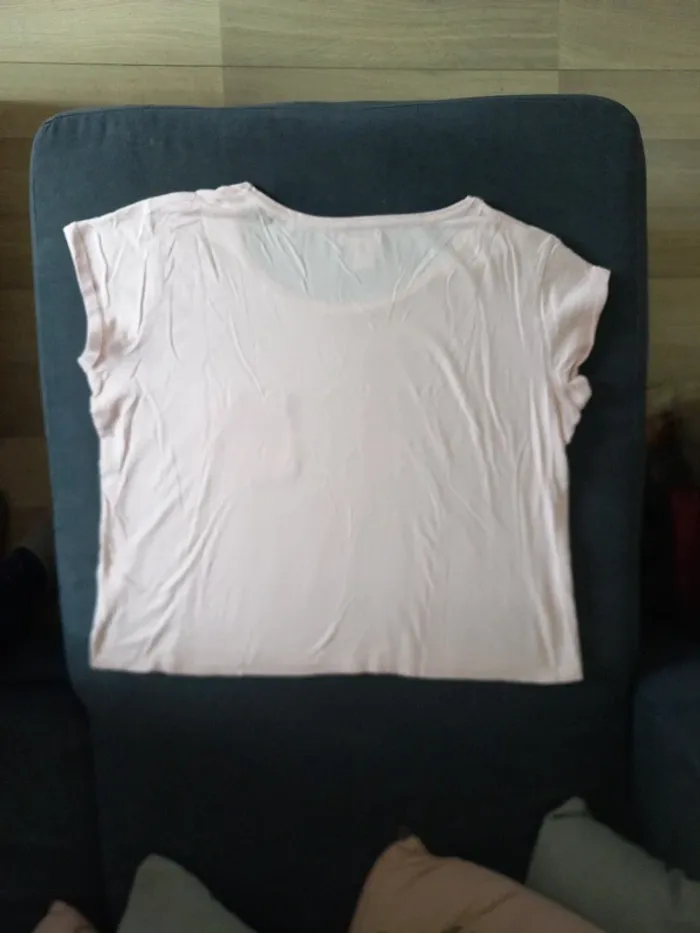 Tee-shirt femme T46/48 - photo numéro 8