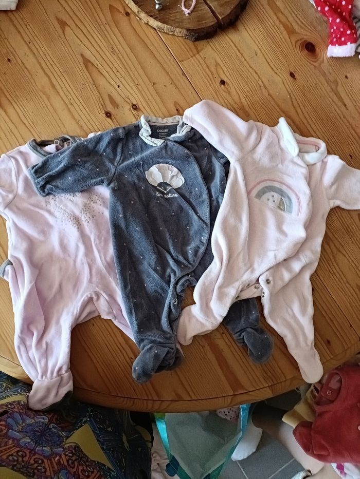Pyjama bébé 1 mois possibilité de séparer le lot - photo numéro 6