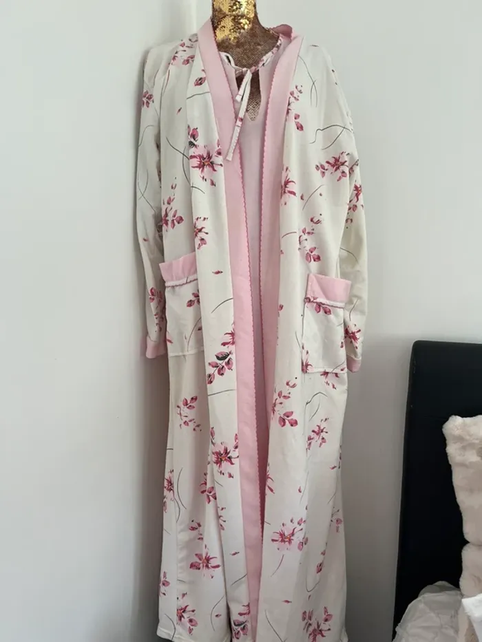 Ensemble déshabille rose 42/44 vintage - photo numéro 6