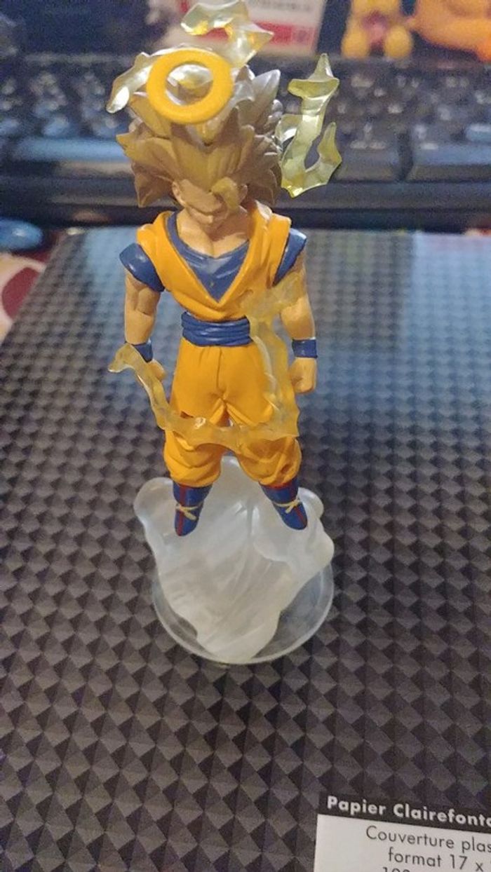Figurine Goku Dragon Ball Z 3eme transformations HG imagination