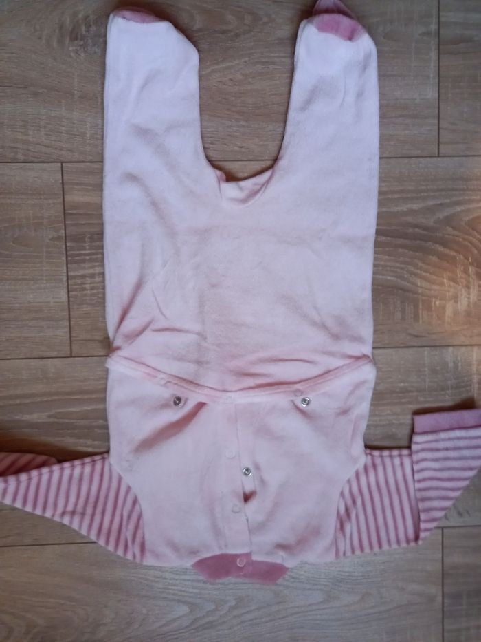 Pyjama une pièce rose marque Caramouille taille 6 mois - photo numéro 2